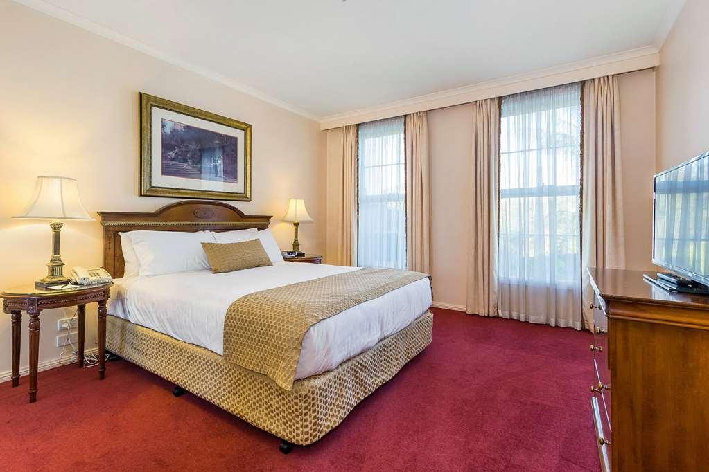 Canterbury International Hotel Forest Hill Quarto foto