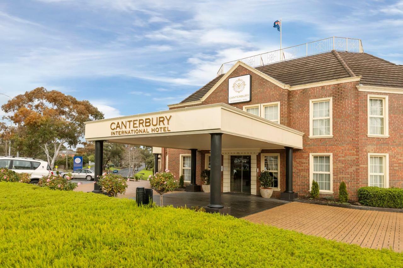 Canterbury International Hotel Forest Hill Exterior foto