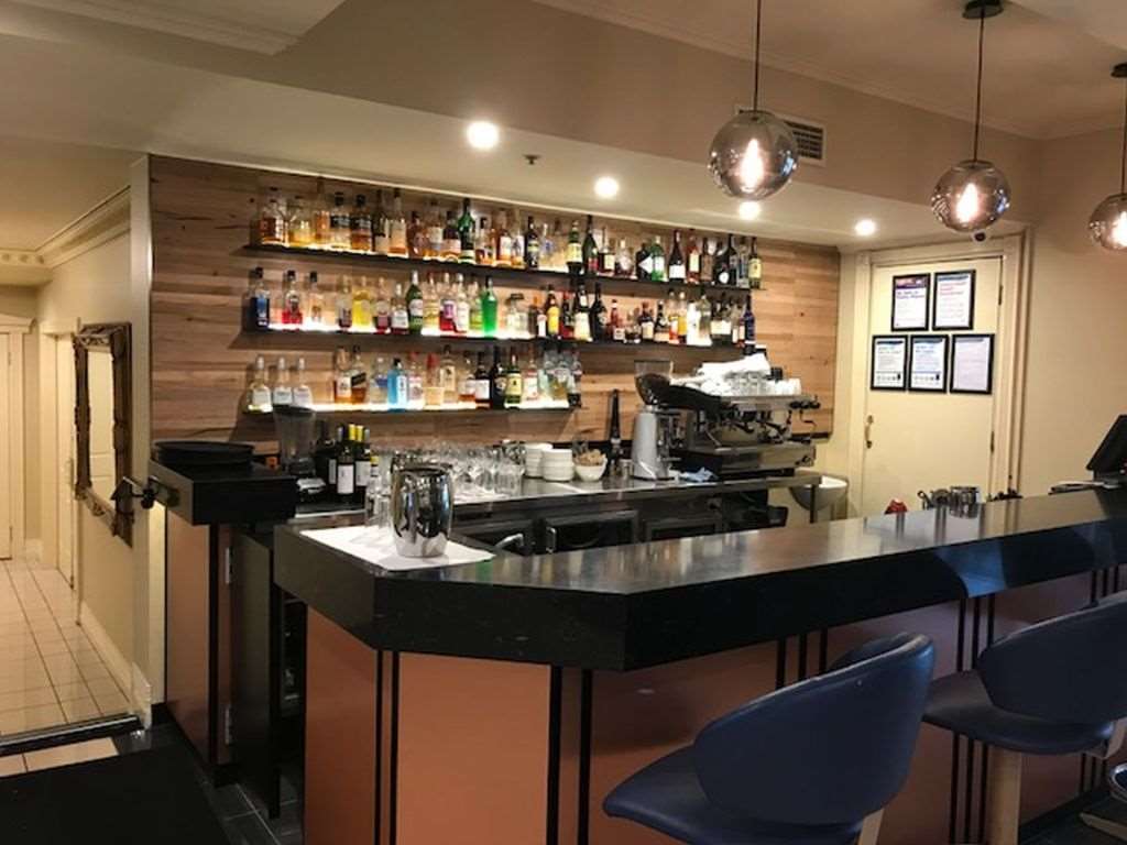 Canterbury International Hotel Forest Hill Restaurante foto